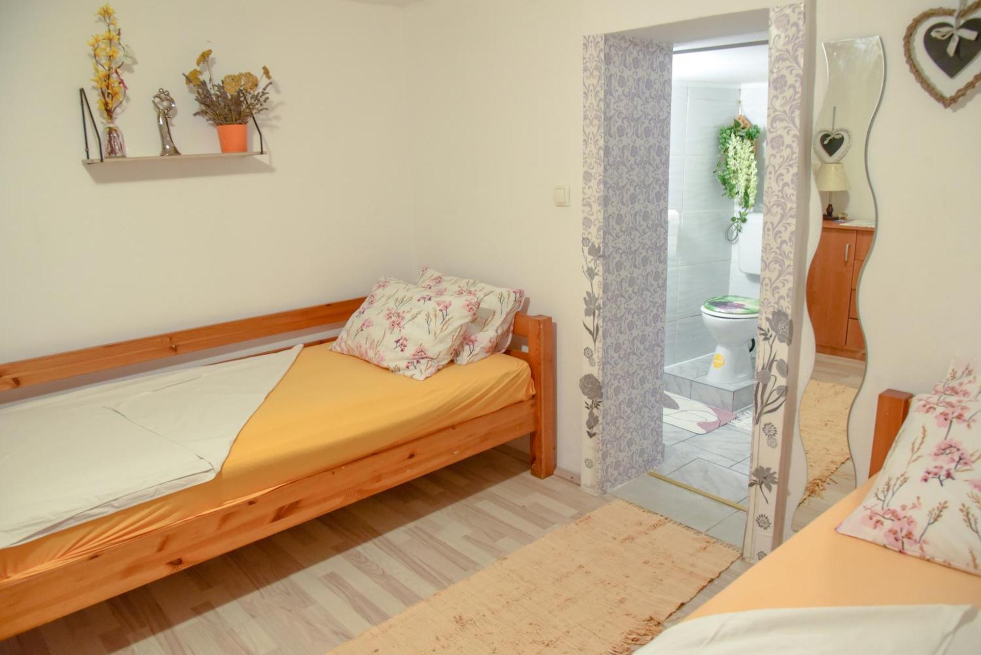שיבניק Apartments Vendi מראה חיצוני תמונה
